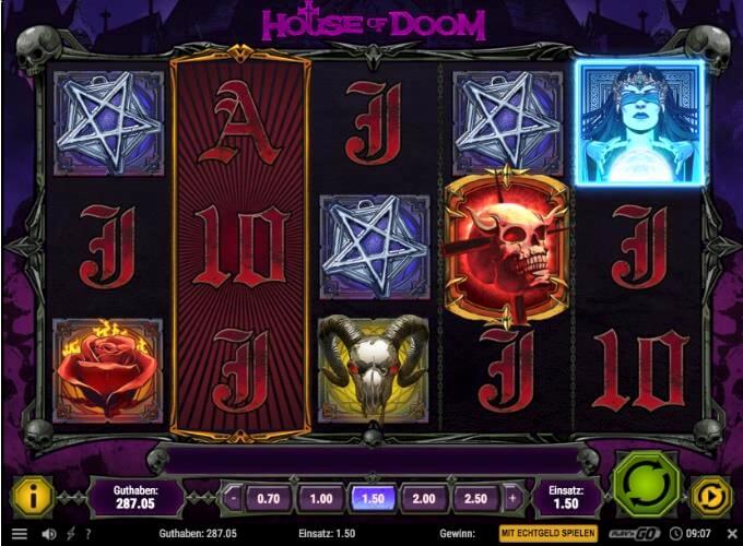 House of Doom Play'n GO Slot